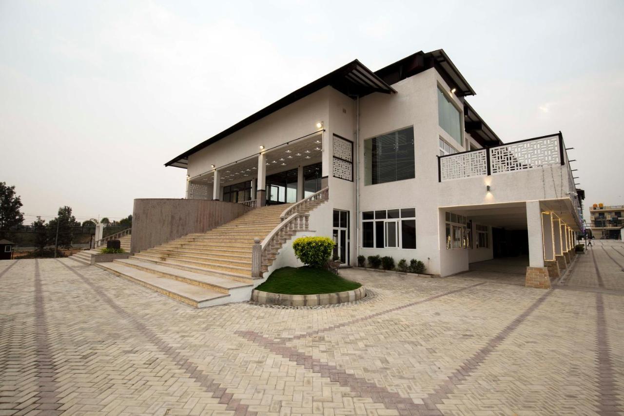 Vistar Pavithra Vivaha Convention Hall Jigani Exterior photo